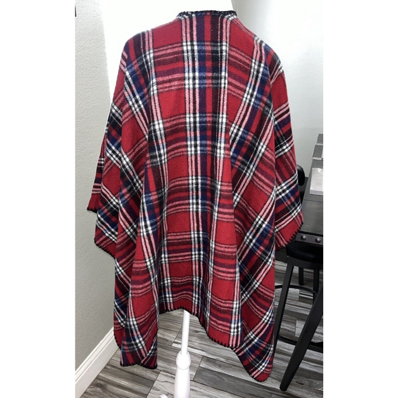 Woolrich Poncho Wrap Shawl Plaid Womens One Size Fits All Plaid Red White Blue - Picture 3 of 5